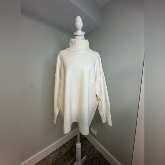 Free People Afterglow Mock Neck Cream Oversized Cozy Winter Sweater Size Smalll - Picture 5 of 17